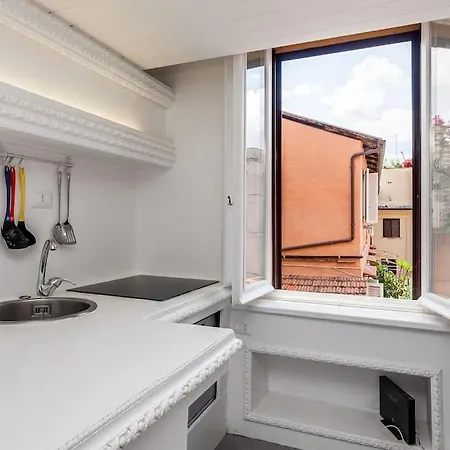 Condotti Loft - Center Apartament Rzym