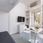 Appartement Condotti Loft - Center
